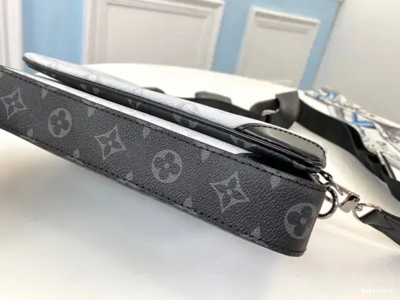 Cheap DISTRICT VUITTON LOUIS 0629